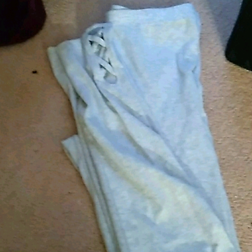 Gray leggings